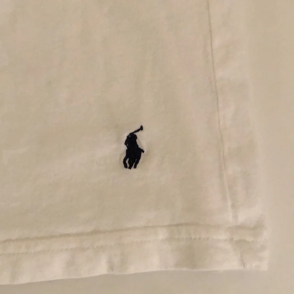 Polo Ralph Lauren Basic White T Shirt Polo T Shirt Large Logo along bottom